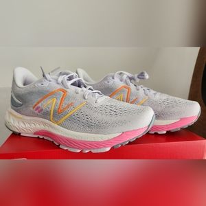 NEW in box New Balance Women's Fresh Foam X 880v12, Size 8